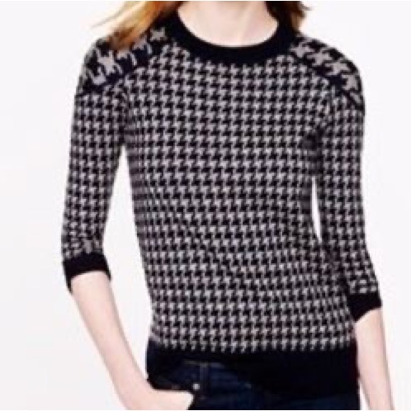 J. Crew Sweaters - JCrew houndstooth women’s sweater in great condition